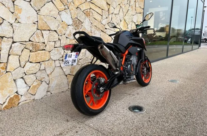 KTM 890 R