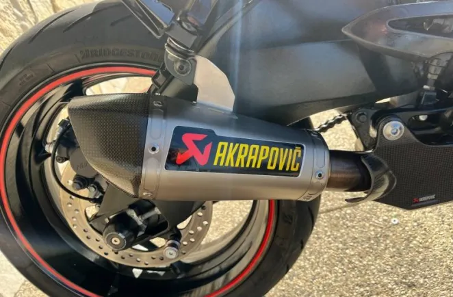 SUZUKI 1000 ABS 2018 + OPTIONS