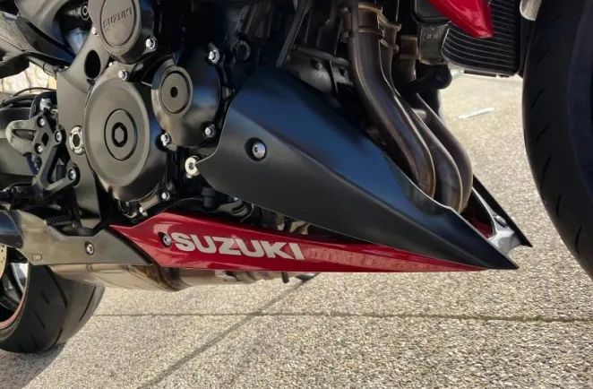 SUZUKI 1000 ABS 2018 + OPTIONS