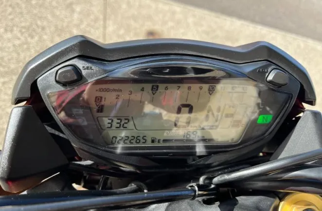 SUZUKI 1000 ABS 2018 + OPTIONS