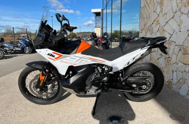 KTM 790 2024