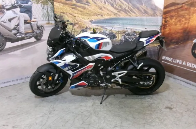 BMW M 1000 R 2025