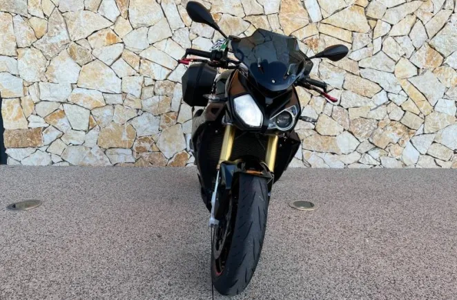 BMW 1000 R full pack + options