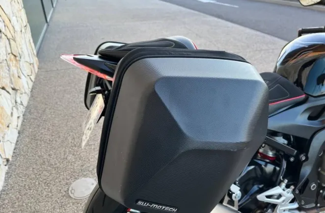 BMW 1000 R full pack + options