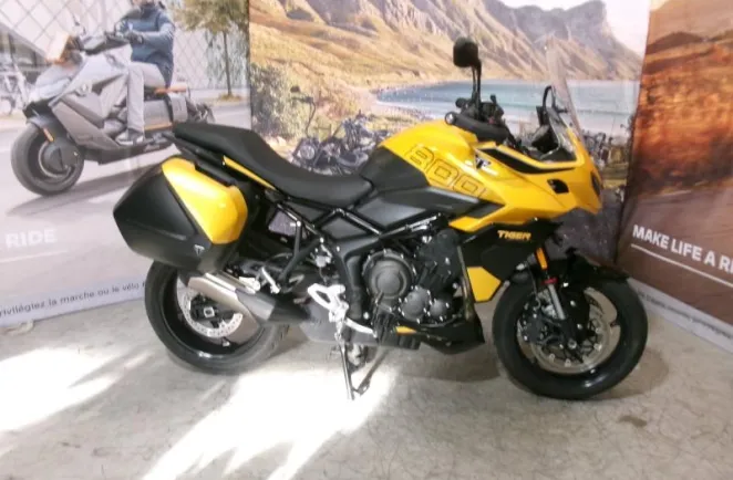 TRIUMPH Tiger Sport 800