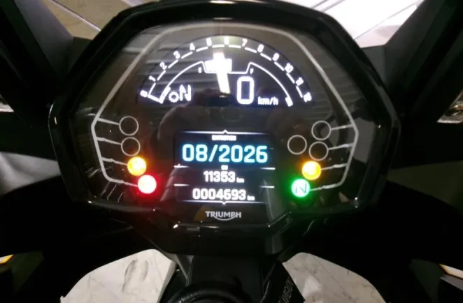 TRIUMPH Tiger Sport 800