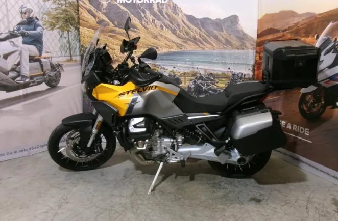 MOTO-GUZZI Stelvio 1000