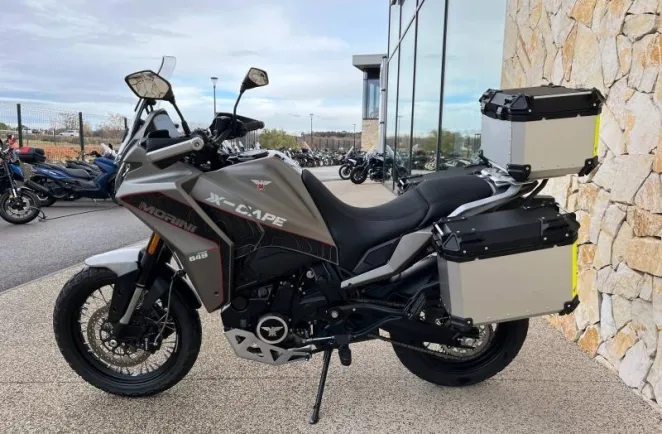 MOTO MORINI XCAPE R NR