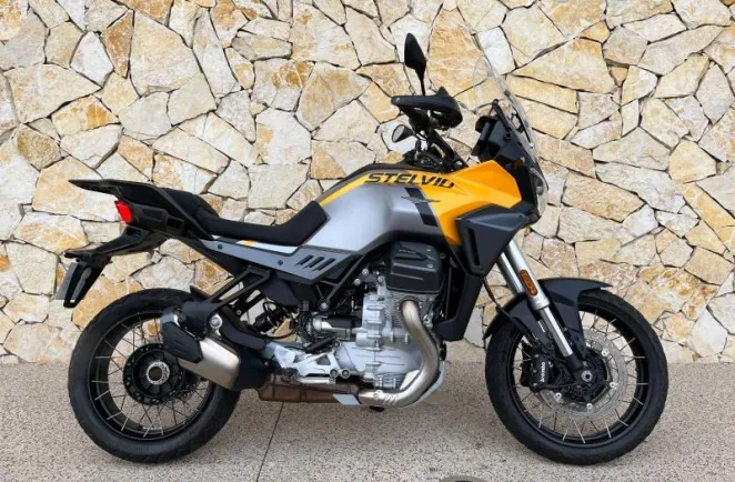 MOTO-GUZZI Stelvio 1000