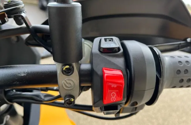 MOTO-GUZZI Stelvio 1000