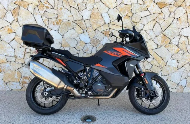 KTM 1290 S 2022