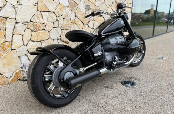 BMW 18 1800 B full options