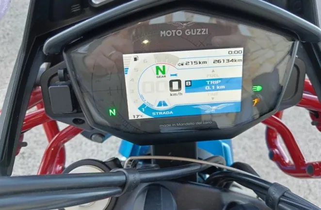 MOTO-GUZZI 850 Evocative Euro 5 + options