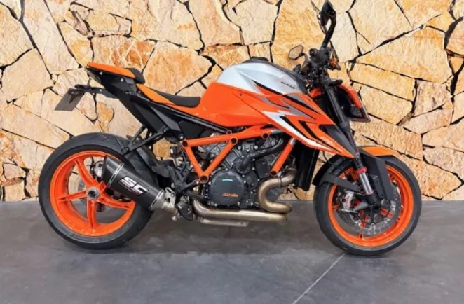 KTM Super Duke 1290 R ABS 2022