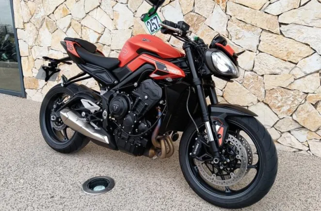 TRIUMPH 765 R 2024 120cv