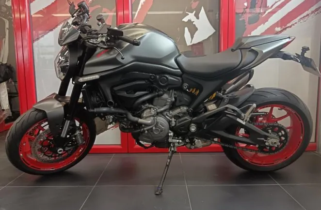 DUCATI Monster+ 937