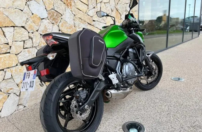 KAWASAKI 650 ABS 2018 A2