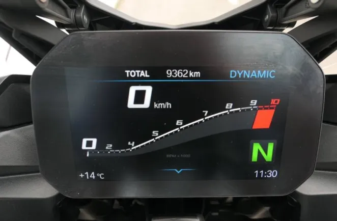 BMW 900 XR 105ch Pack Dynamic + Confort + Options