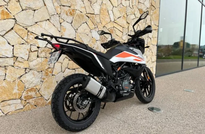 KTM 390 2025