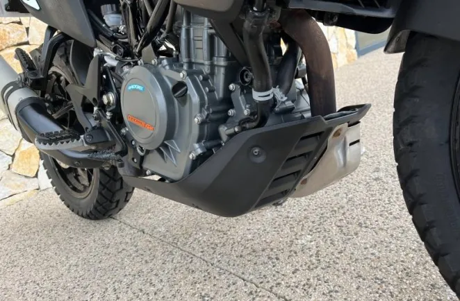 KTM 390 2025