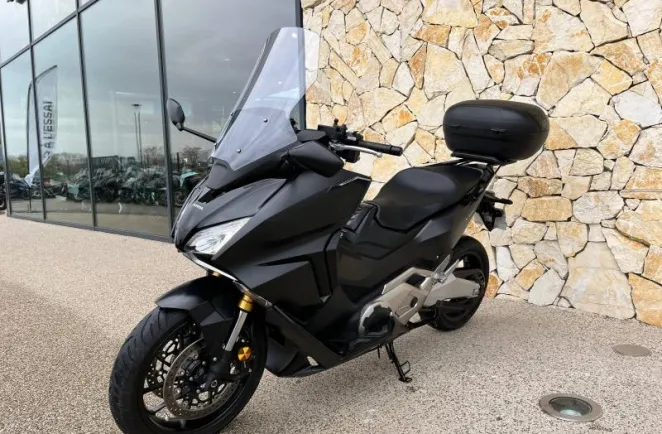 HONDA 750 Forza 2023 + option