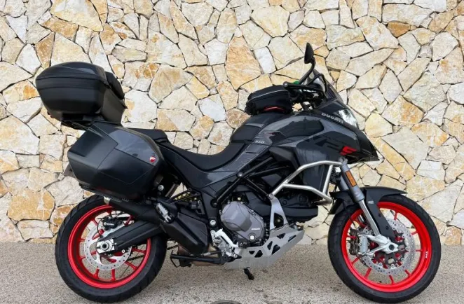 DUCATI V2 937 Pack Touring + options