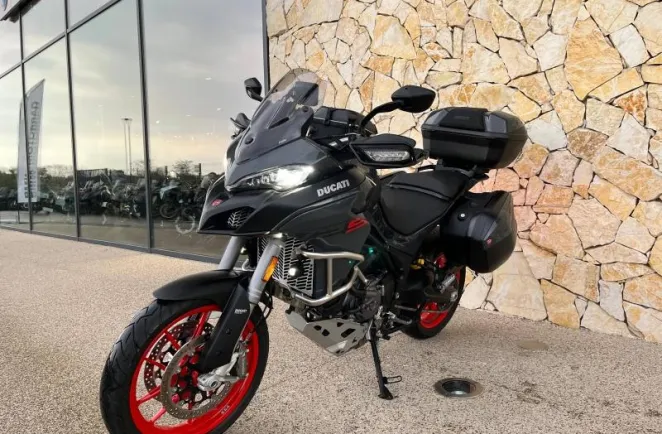 DUCATI V2 937 Pack Touring + options