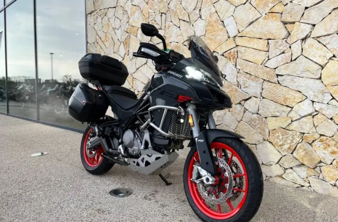 DUCATI V2 937 Pack Touring + options