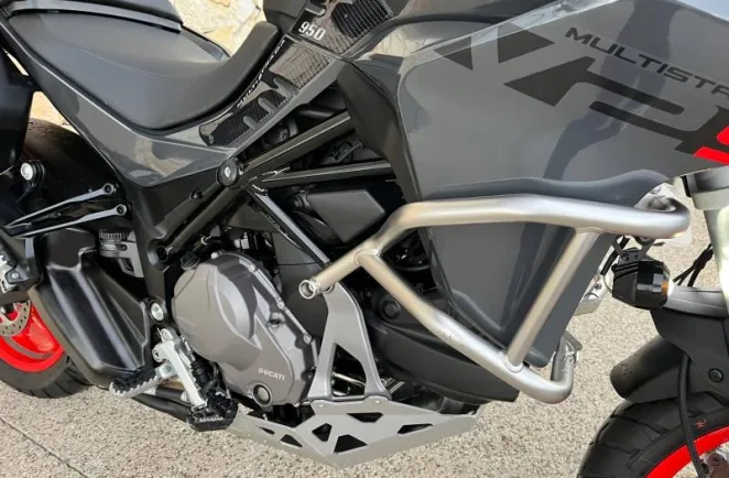 DUCATI V2 937 Pack Touring + options