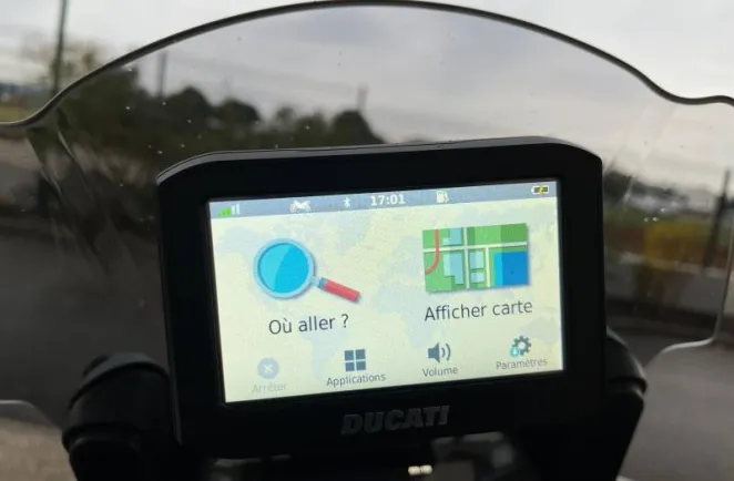 DUCATI V2 937 Pack Touring + options