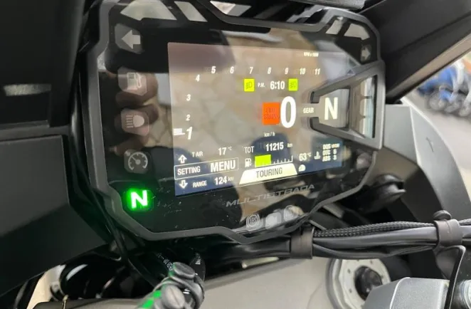 DUCATI V2 937 Pack Touring + options