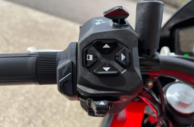 APRILIA Tuono 660 Euro 5 95cv (A2 possible)