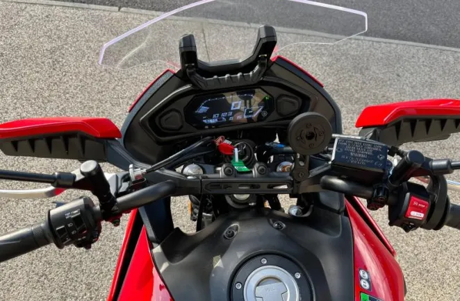 YAMAHA 7 700 2022 version 74cv