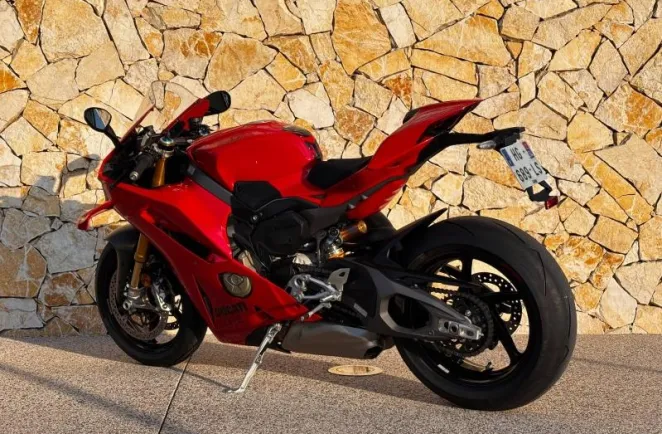 DUCATI Panigale V4 1103 S