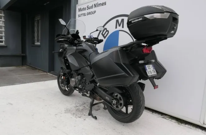 KAWASAKI 1000 Grand Tourer + Akrapovic