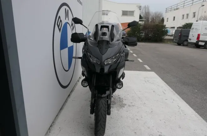 KAWASAKI 1000 Grand Tourer + Akrapovic