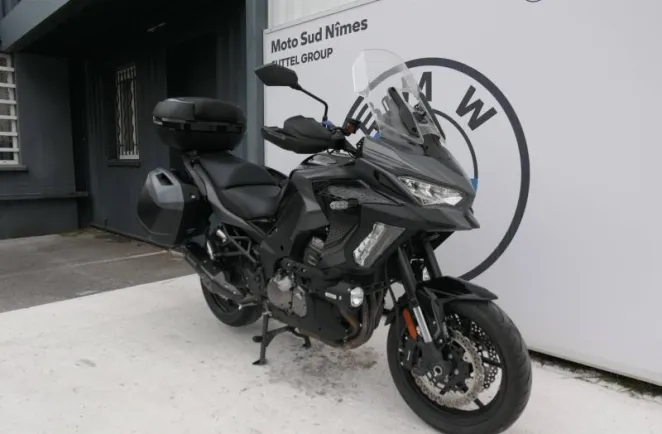 KAWASAKI 1000 Grand Tourer + Akrapovic