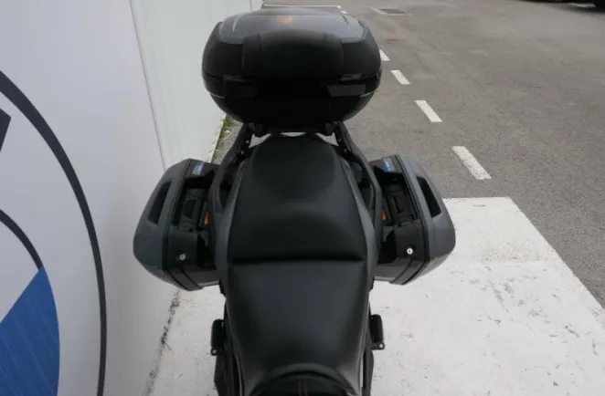 KAWASAKI 1000 Grand Tourer + Akrapovic