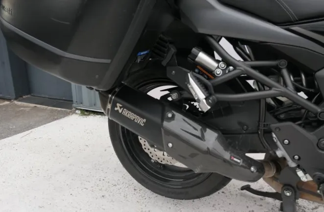 KAWASAKI 1000 Grand Tourer + Akrapovic