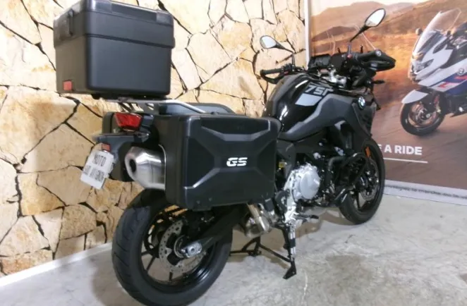 BMW F 750 GS FINITION PRO