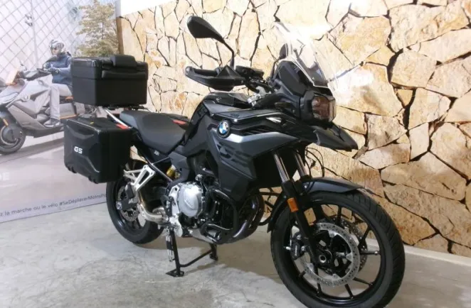 BMW F 750 GS FINITION PRO