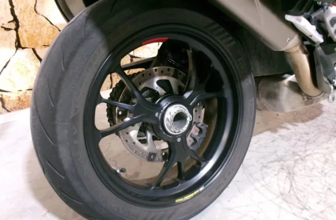 DUCATI Multistrada V4 Pikes Peak 1160