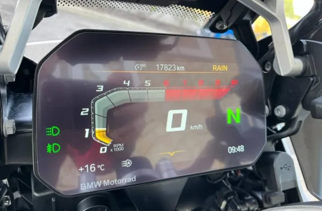 BMW 1250 GS Adventure FULL PACK + Version Surbaissée.