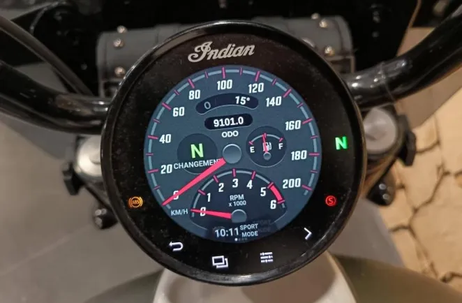 INDIAN Chief Bobber Dark Horse 1890