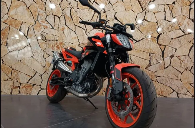KTM BIKE 890 DUKE GP