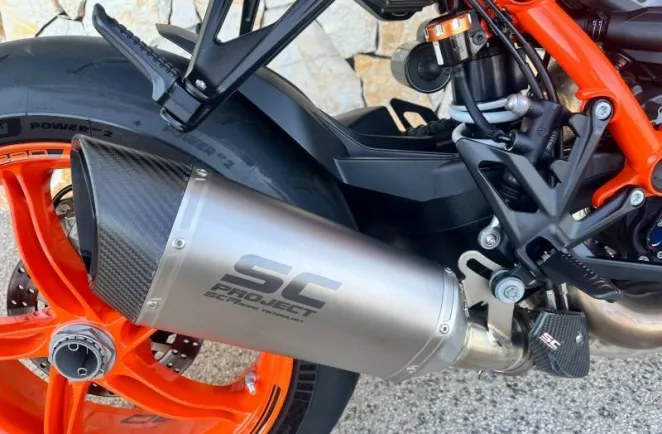 KTM Super Duke 1290 R ABS 2023