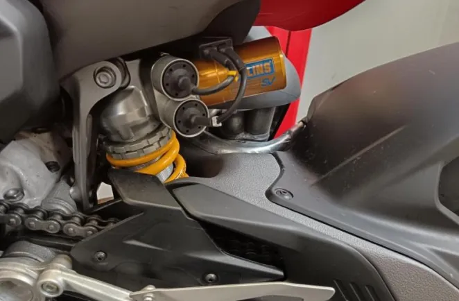 DUCATI 1103 Streetfighter V4 S