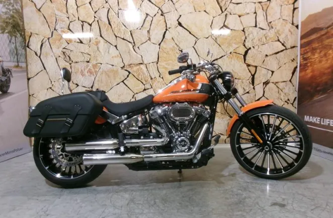 HARLEY-DAVIDSON Softail Breakout 1923
