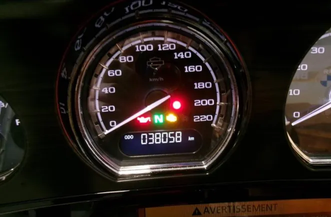 HARLEY-DAVIDSON CVO Street Glide 1868 ABS 2017