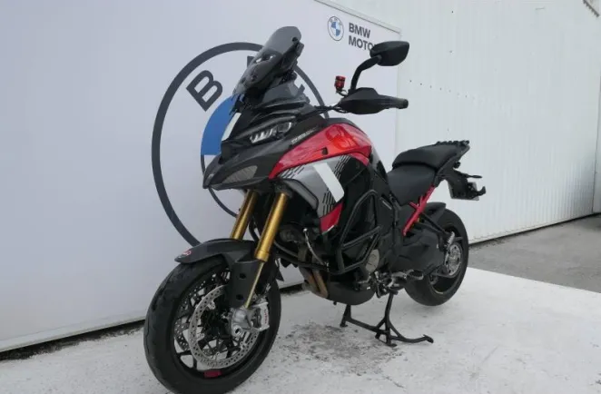 DUCATI V4 Pikes Peak